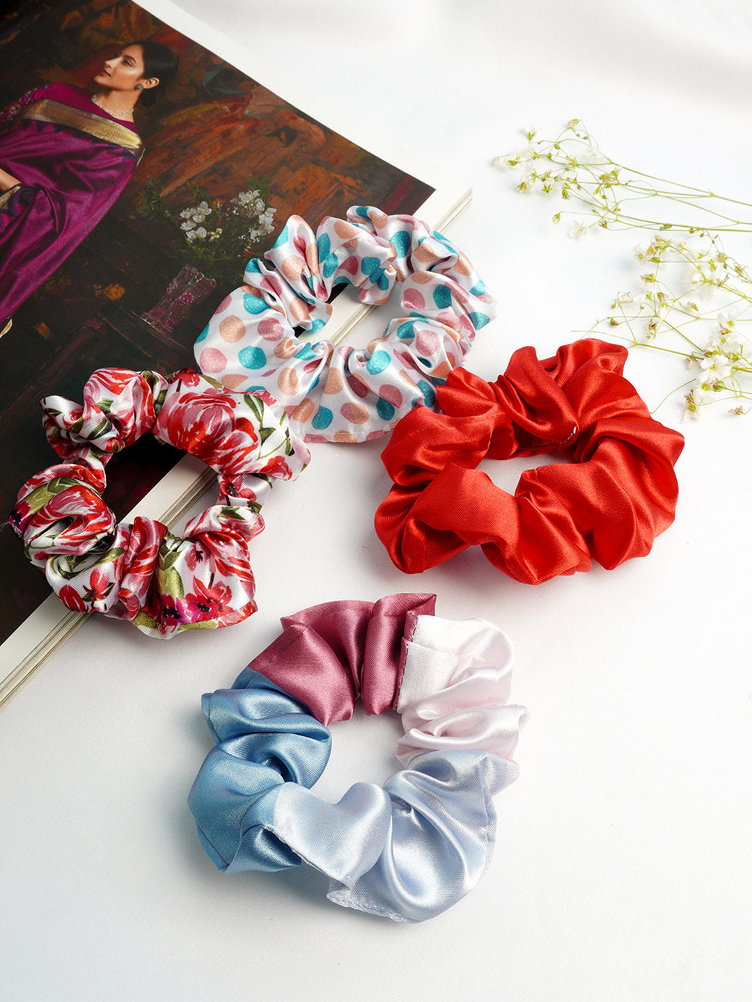 Women Set of Four Satin Scrunchies